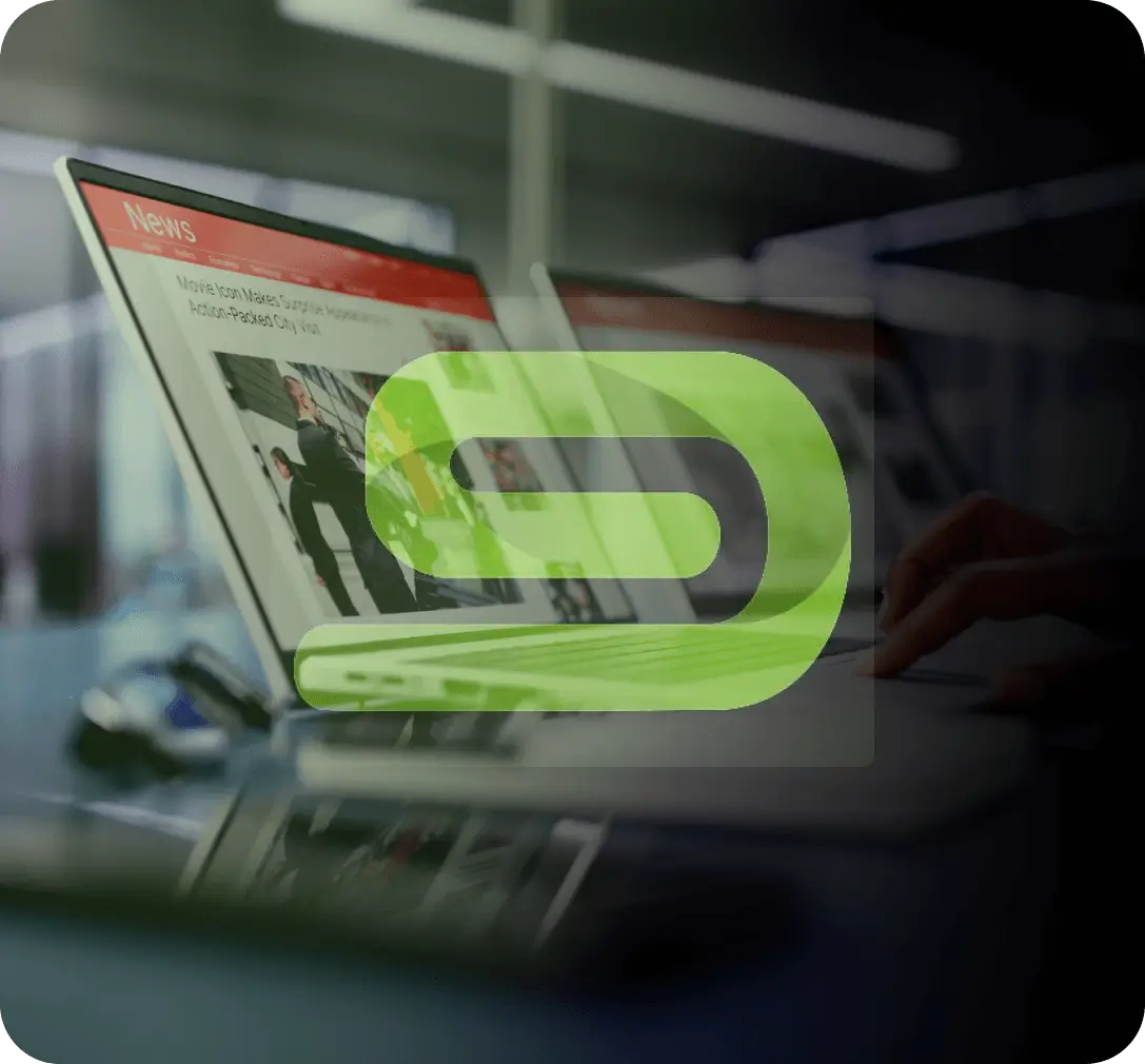 صورة خدمة إنتاج أفلام الصوت والضوء على الجبال والمباني الضخمة.